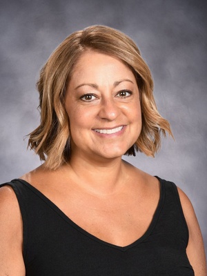 Nicole Canfield 